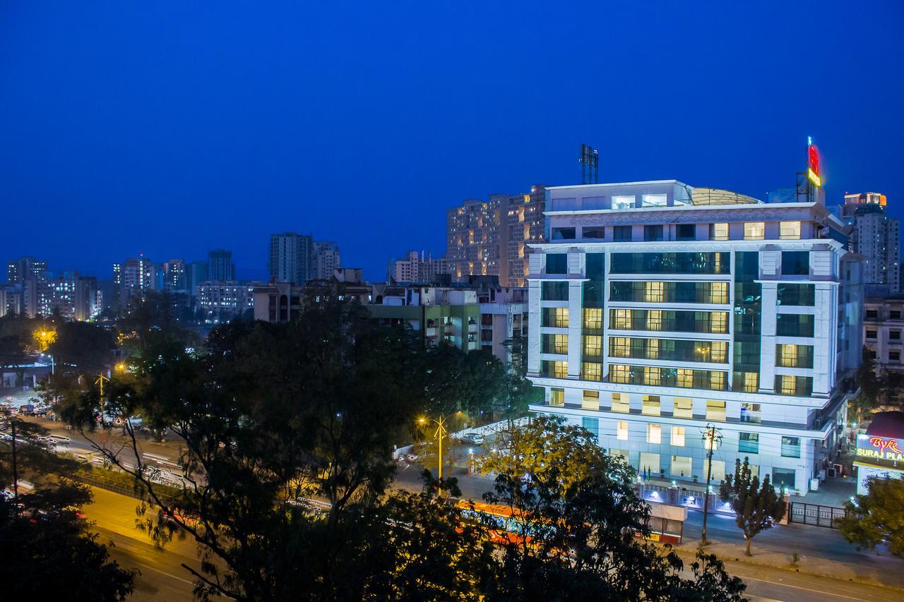 The Byke Suraj Plaza Pure Veg, Thane Exteriör bild
