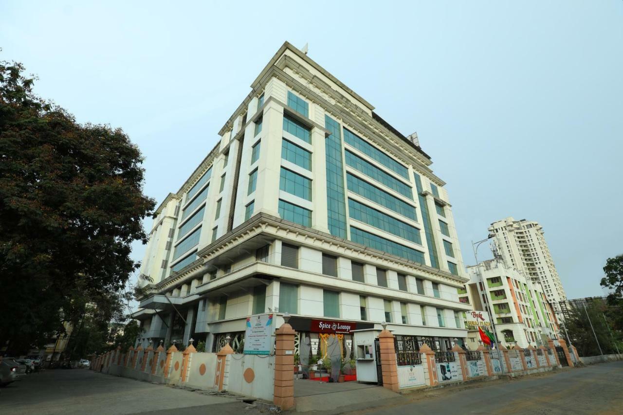 The Byke Suraj Plaza Pure Veg, Thane Exteriör bild